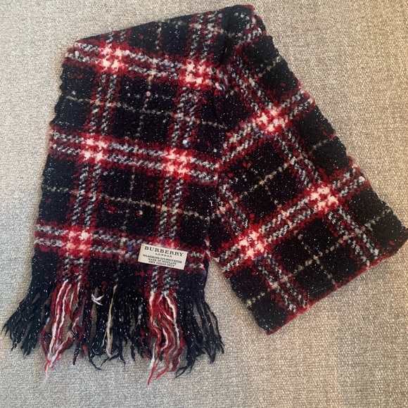 ✨ Burberry London Merino Wool Blend Checkered Scarf - Picture 1 of 9